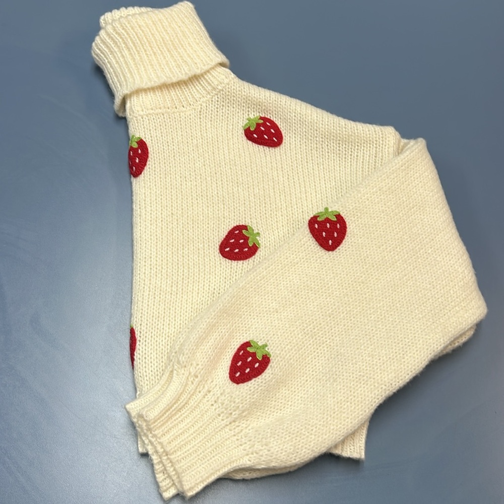 Romwe Kawaii Strawberry Sweater Size L View 4